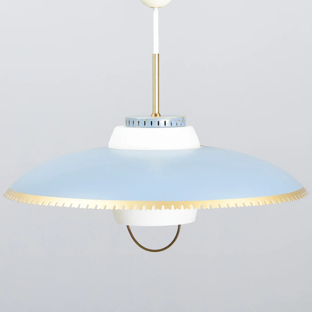 BENT KARLBY. Lyfa pendel i blålakeret metal og kobber med opalglas. Danmark, 1950'erne. — Ceiling lights — Sørensen Auktioner