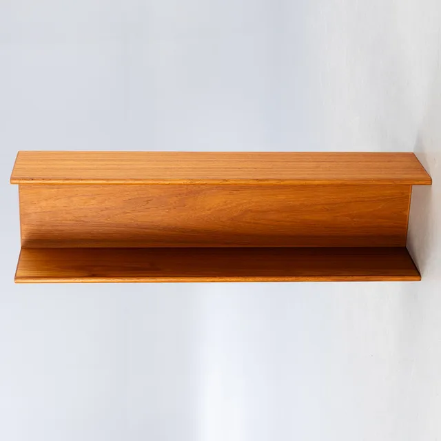 Wandregal in Teak, wohl Dänemark, 1960er Jahre.