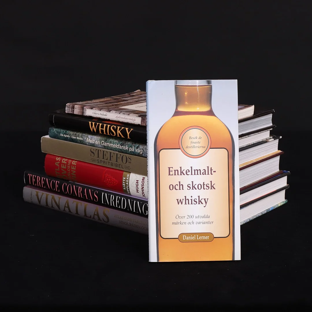 BÖCKER, 8 st. — Books — Garpenhus Auktioner