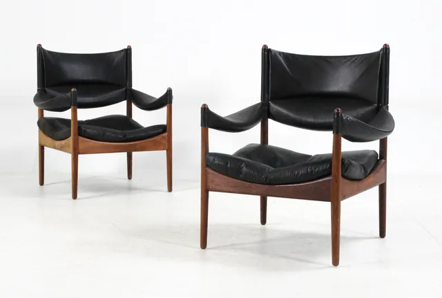 Kristian S. Vedel for Søren Willadsen. A pair of armchairs, rosewood, model 'Modus' (2)