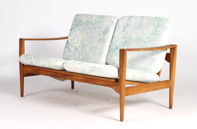 Arne Wahl Iversen, two-seater sofa in oak, 1960s