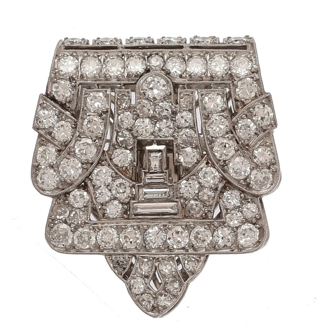 Art Deco diamonds brooch-clip, circa 1925. — Brooches & Pendants — Balclis