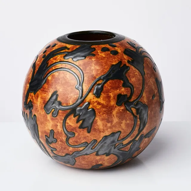 GABRIEL BURMEISTER. vas, 1920-tal, art deco, klotformad, signerad i botten, glaserat stengods.