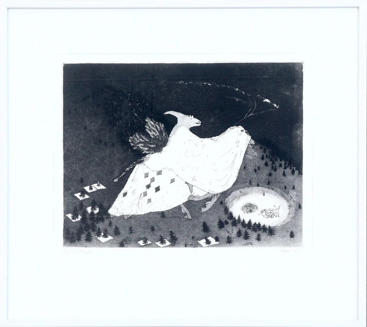 OUTI HEISKANEN. etsning, signerad,"Dåktår kommer", numrerad 42/50 samt daterad -91. — Engravings & Prints — Södermanlands Auktionsverk