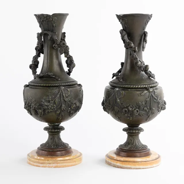 AUGUSTE MOREAU. Efter, parvaser, metall, L&F Moreau.