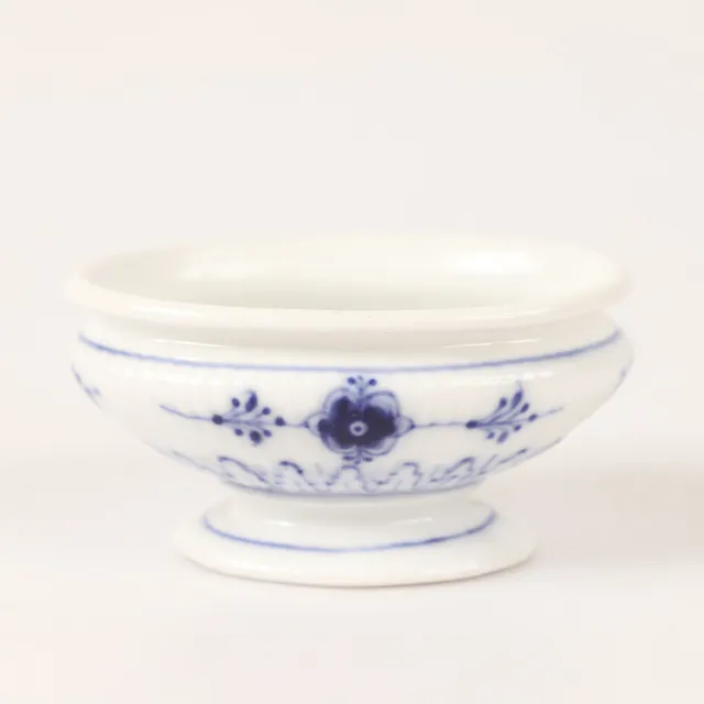 SALTKAR, "Musselmalet", Royal Copenhagen, Danmark.