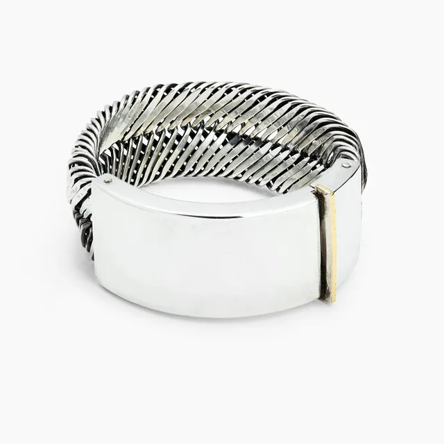Bjorg, Toril — Armbånd