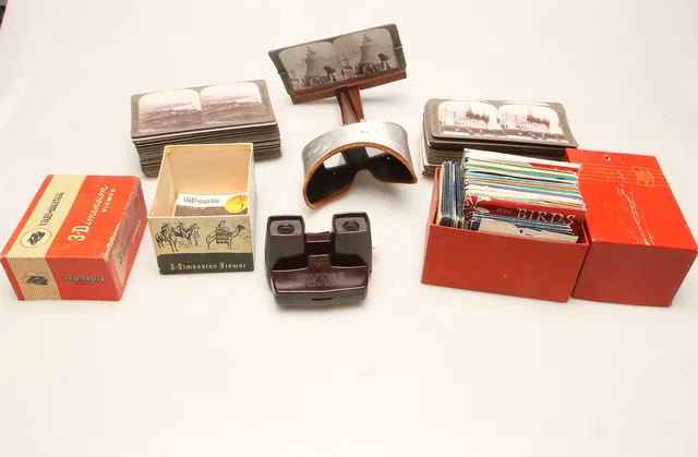 STEREOSKOP samt Viewmaster, ca 125 foton, 1900-talets första hälft.