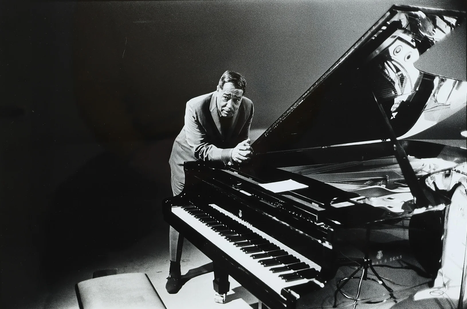 JAN PERSSON (1943-2018). Originalt portrætfoto af Duke Ellington. — Photography — Palsgaard Kunstauktioner