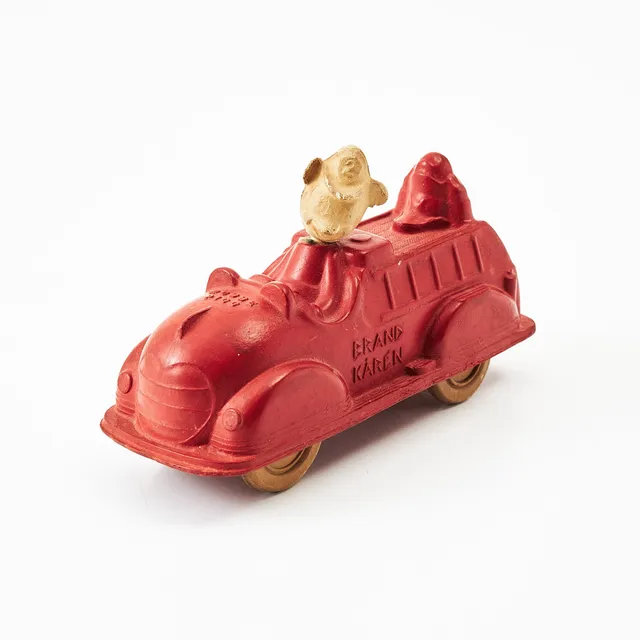 MODELLBIL, gummi, "Musse Pigg Brandkåren", möjligen Ulvsunda Gummifabrik, 1940/50-tal.