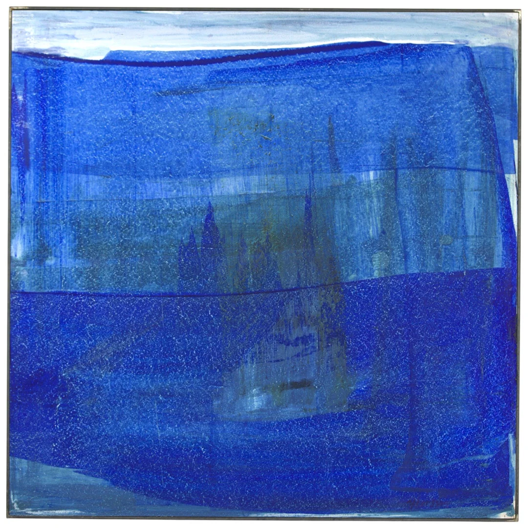 YVONNE LARSSON. Olja på mdf-skiva, "Mot Borgarnes Island", ram av smidesjärn, komposition i blått, signerad 2018. — Paintings — Höganäs Auktionsverk