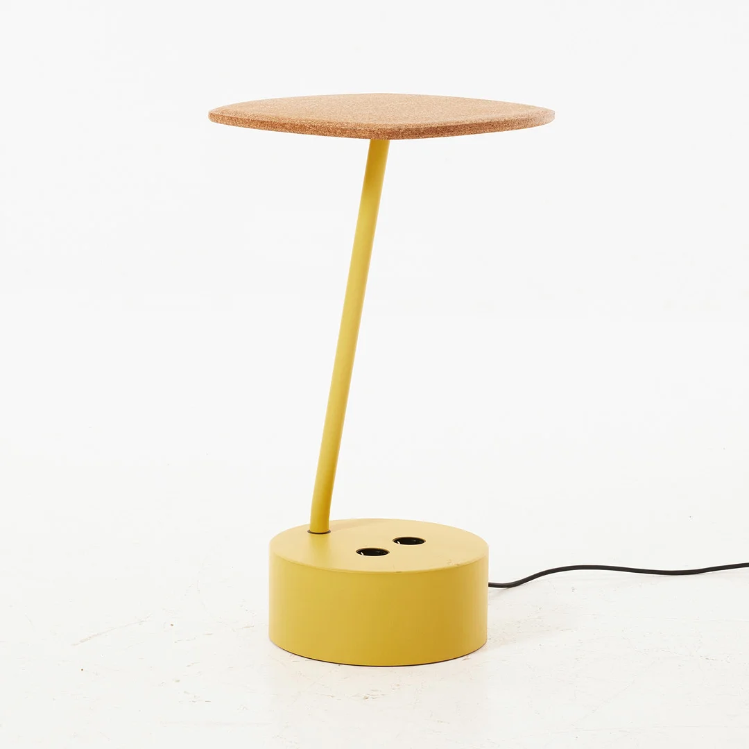 ANYA SEBTON. "Add Cable Table", sidobord, stomme i gullackerad beställning i metall med elutag, Lammhults. — Tables — Stockholms Auktionsverk Magasin 5