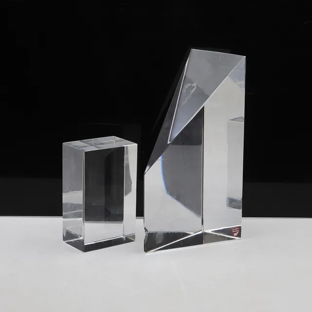 JAN JOHANSSON. Skulpturer, 2 st, glas, Orrefors, signerade.