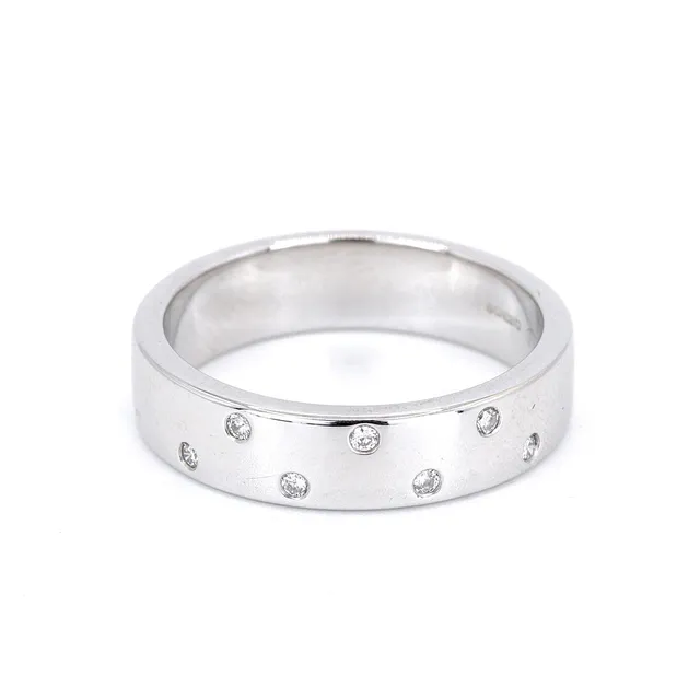 14CT GOLD DIAMOND RING.