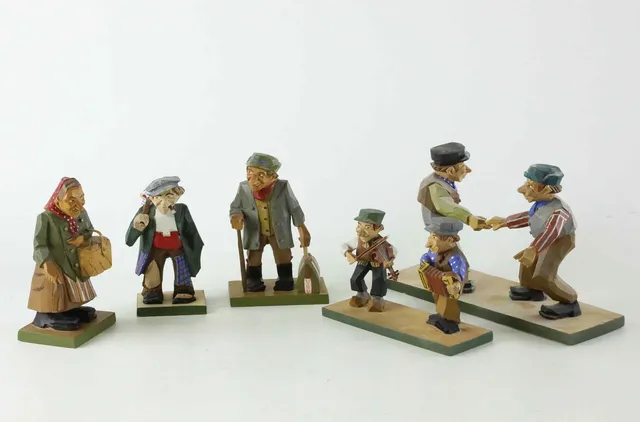 GUNNAR NILSSON. träfigurer, 5 st, signerade.