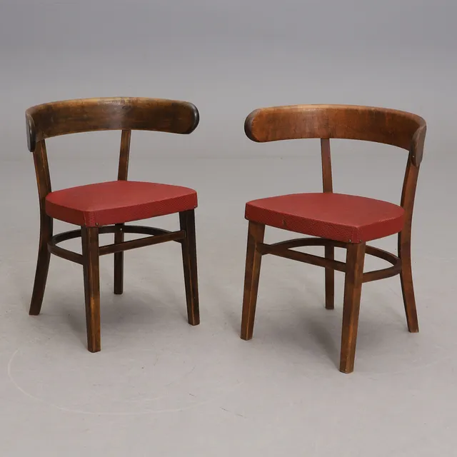 WERNER WEST. Stolar, ett par, 1930/40-tal.