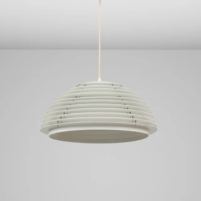 JON OLAFSSON & PETUR B. LUTHERSSON. Loftspendel af lakeret metal, model "Hekla", Fog & Mørup, Danmark, 1960'erne.
