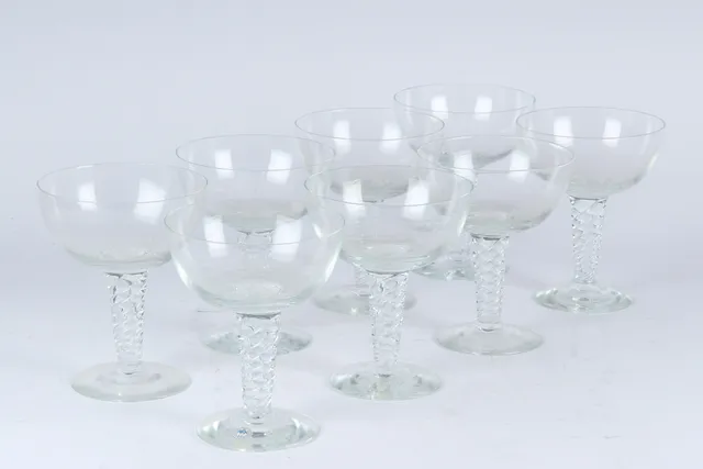 Jacob Bang for Holmegaard/Kastrup Glassworks. 8 champagne glasses, (8)