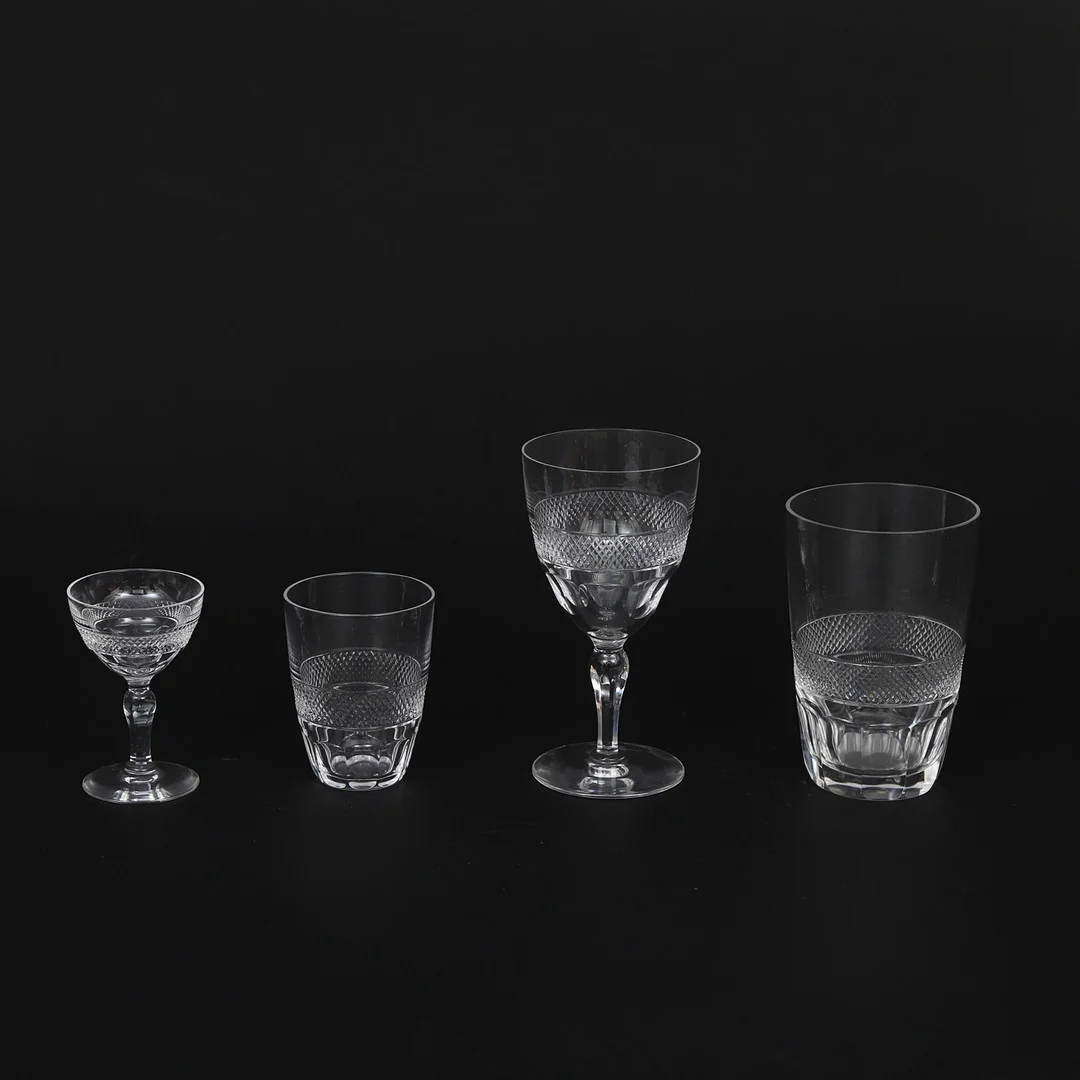 EDWARD HALD. Glasservis, 38 delar Rio, Orrefors. — Tableware — Garpenhus Auktioner