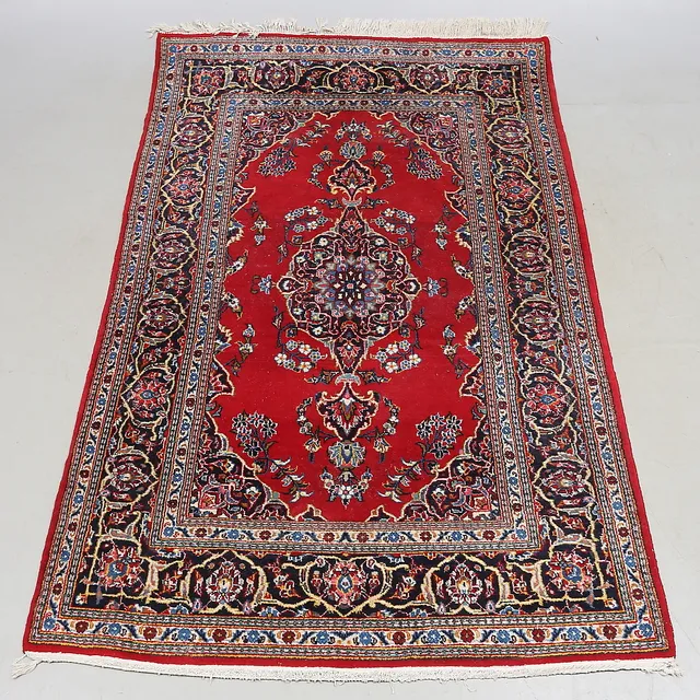 MATTA, orientalisk, ca 221 x 142 cm.