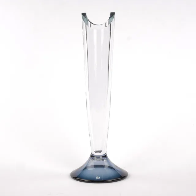 GÖRAN WÄRFF. Vas, "Baskerville", glas, Kosta Boda, signerad.