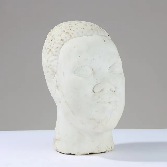 OTTO PEDERSEN (1902-1995). Portrætbuste af marmor, signeret.