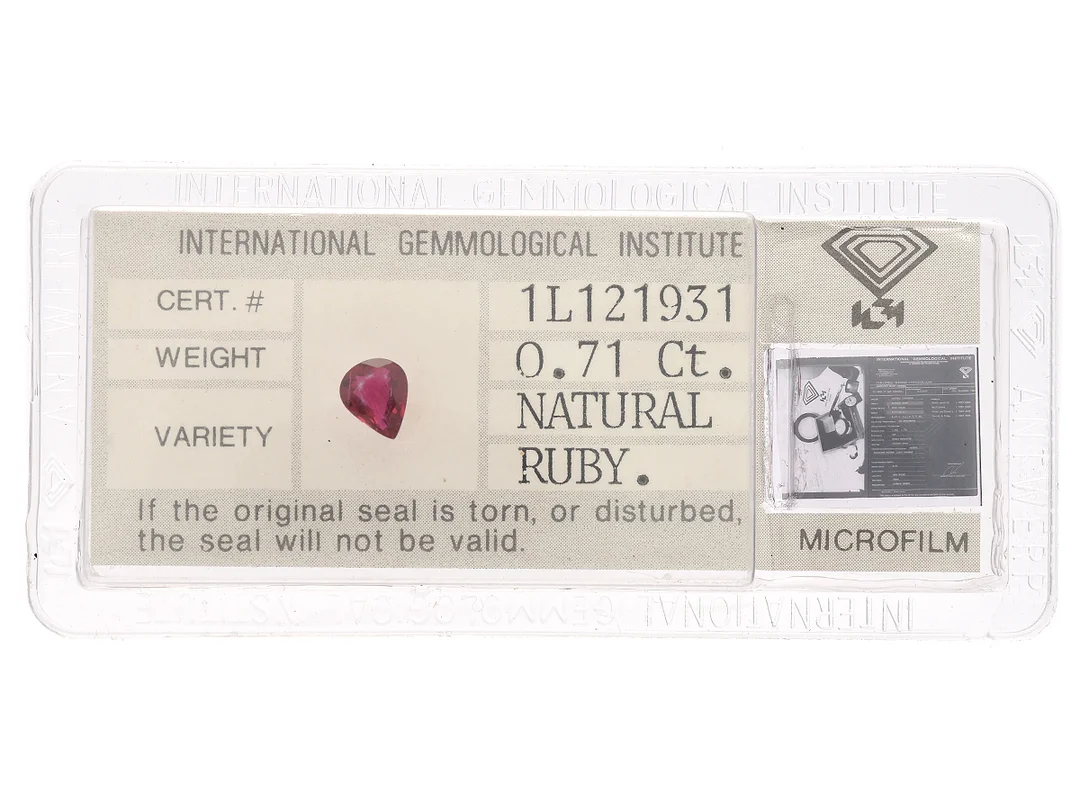 RUBIN, droppslipad, 0,71 ct, IGI certifikat, 1L121931. — Ädelstenar/Rubiner — Kaplans