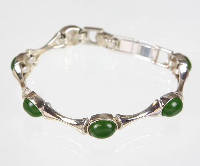 ARMBAND MIT JADE, SILBER 800.