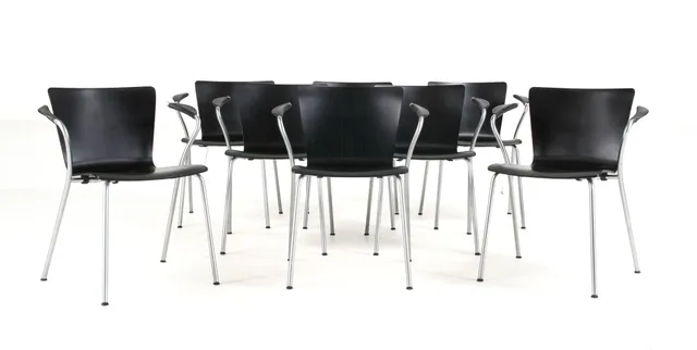 Vico Magistretti for Fritz Hansen. Eight stacking chairs, model Vico Duo (8)