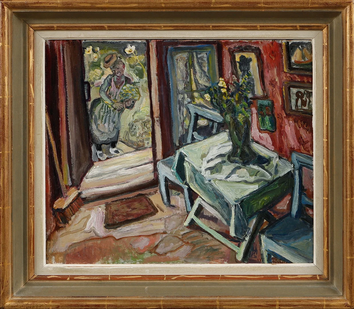 OLLE NORDBERG. Interiör med figur i dörröppningen, olja på pannå, signerad. — Paintings — Göteborgs Auktionsverk