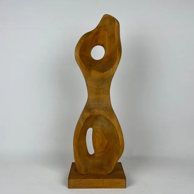 SVEN OLSSON. Skulptur, trä, monogramsignerad.