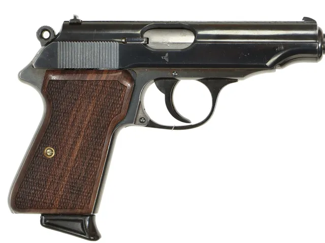 PISTOL, fabrikat Walther Zella Mehlis, modell PP, kaliber 7,65mm, tillv.nr 166259P.