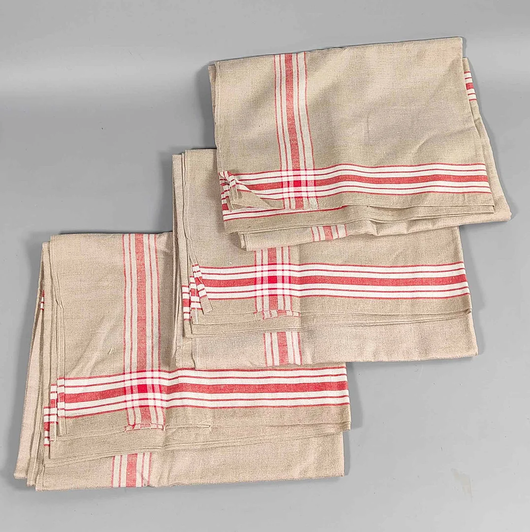 3 ALTE ROLLTÜCHER LEINEN, Mangeltücher. — Textiles — Auktionshaus Bossard