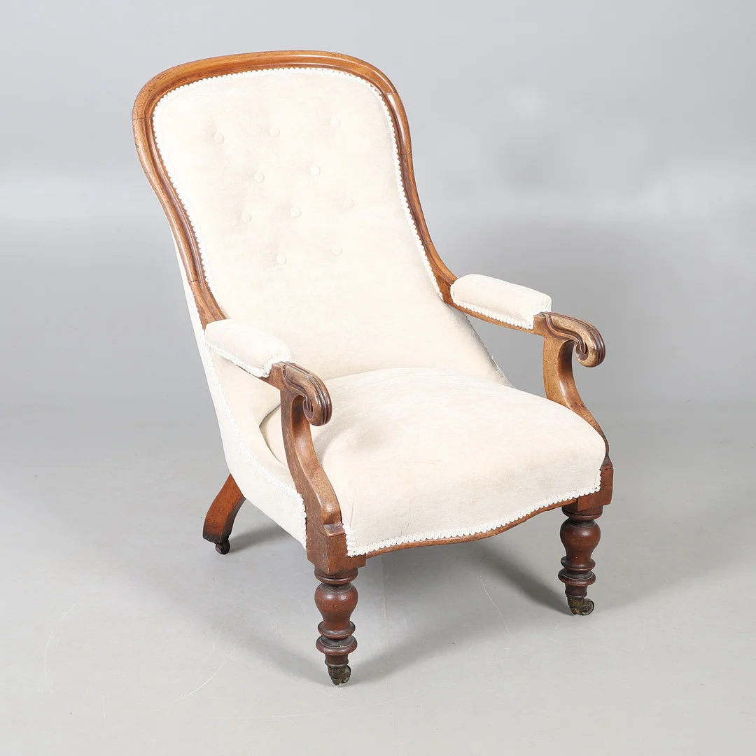 A VICTORIAN MAHOGANY BUTTON BACK OPEN ARMCHAIR. — Armchairs & Chairs — Lawrences Auctioneers