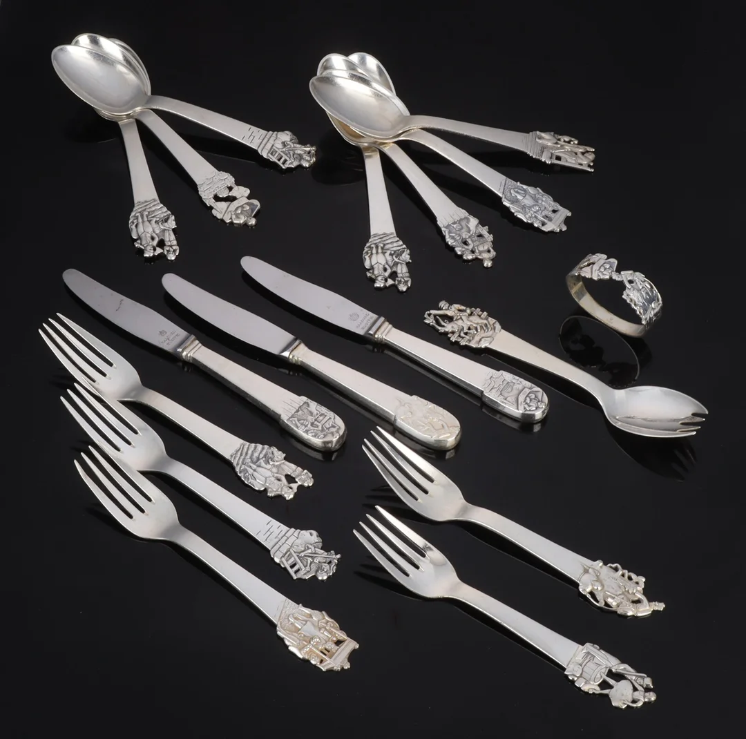 Horsens Silverware Factory. Silver children's cutlery from the 'Fairy tale series' (17) — Silver, bronze, copper and pewter/Silver flatware — Lauritz