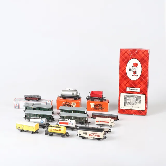MÄRKLIN, parti vagnar.