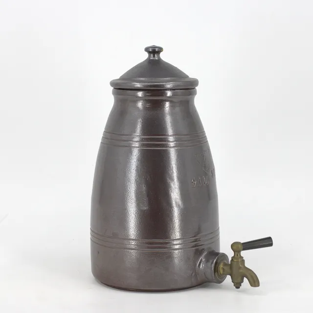 SVEN BOLIN. Krus med tappkran, 3 liter, glaserat stengods, Höganäs.