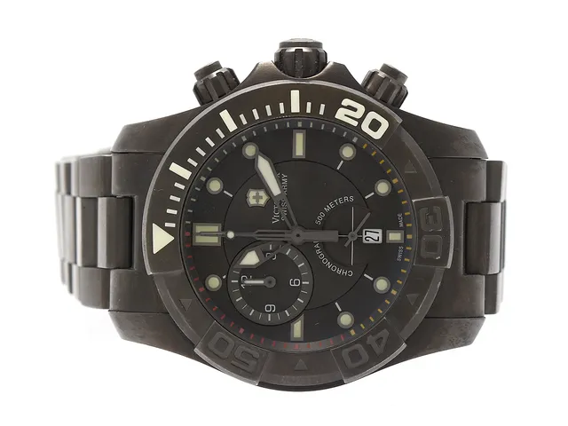 VICTORINOX, Swiss Army, Dive Master (500 METERS), Serie nr. 100764967, Ref nr. V241421, kronograf, herrur, 43 mm, svart stål, quartz, safirglas, datum, originallänk, viklås, cert, juni 2015, box, ytterkartong.