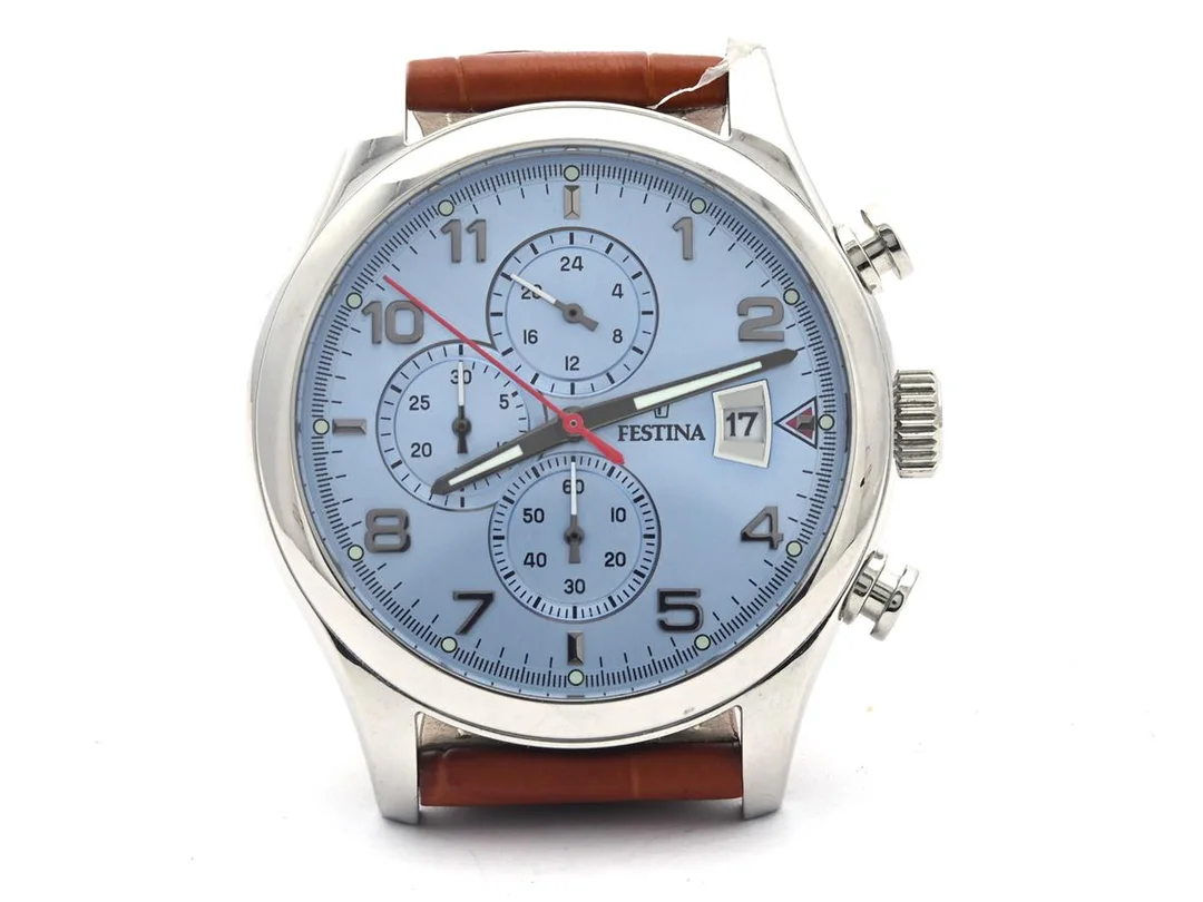 Festina, herrur, quartz (i behov av batteribyte), mineralglas, kronograf, stål, 42mm, modell:F20375, med läderband i gott skick — Klockor/Festina — Kaplans