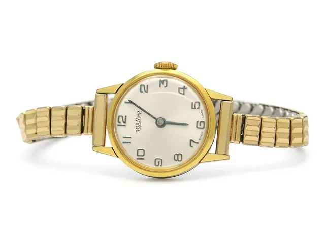 ROAMER, damur, 22 mm, Boett nr. 95672, doublé (20 micron), manuell, plexiglas, skadad urtavla, skadad boett, ca 1975, metallänk ej original.