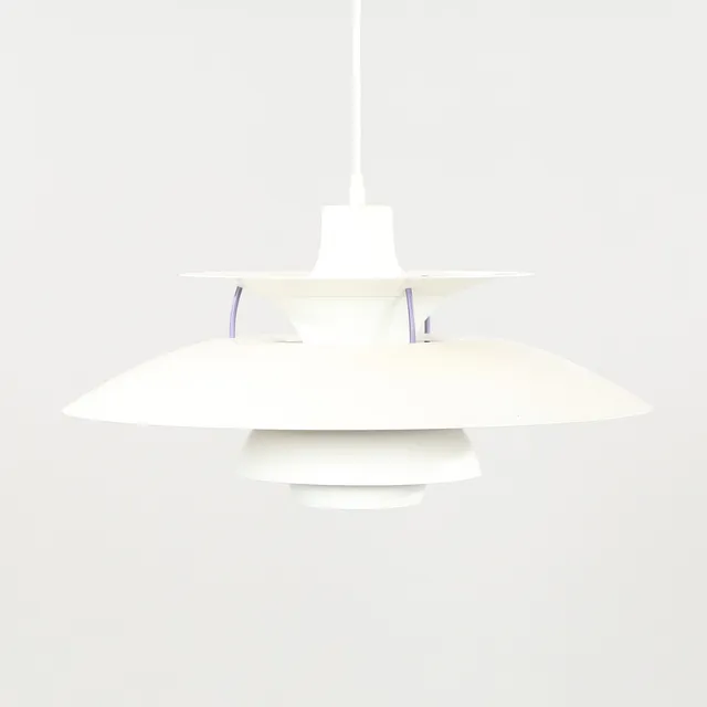 POUL HENNINGSEN. Louis Poulsen. PH5 pendel, hvid.
