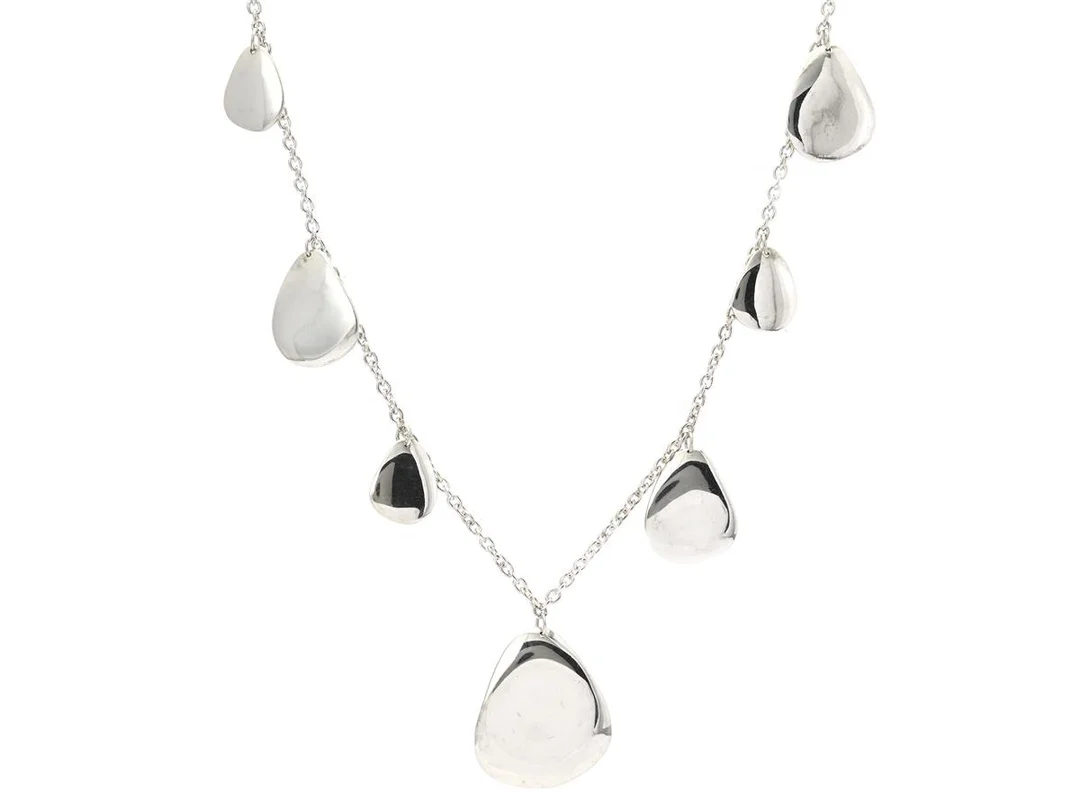 EFVA ATTLING, collier, Rose Petal, sterlingsilver, längd 42 cm, vikt 32,6 g, originalask. — Smycken/Collier — Kaplans