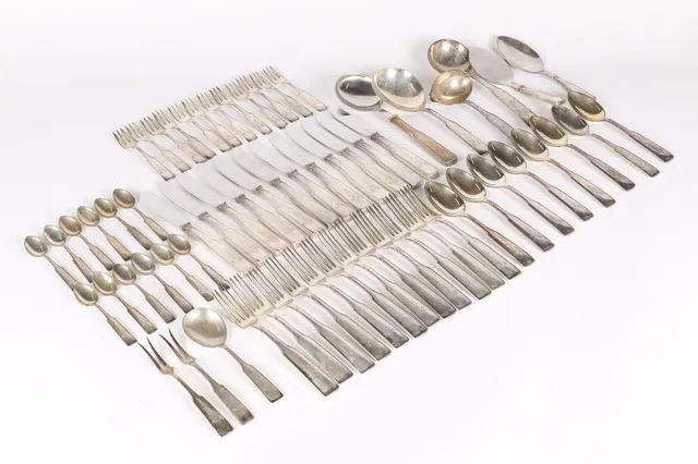 Hans Hansen. 'Arvesølv no. 2' sterling silver cutlery. (65)