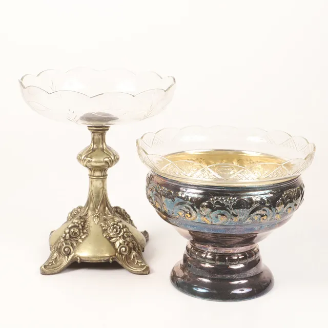 SKÅLAR, 2 stycken, nysilver med glasinsats, 1900-tal.