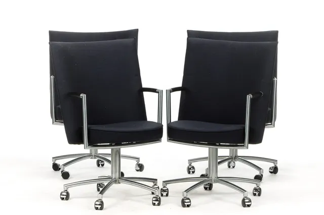 Johannes Foersom & Peter Hjort-Lorentzen. Four 'Partner' lounge office chairs, model EJ-70 (4)