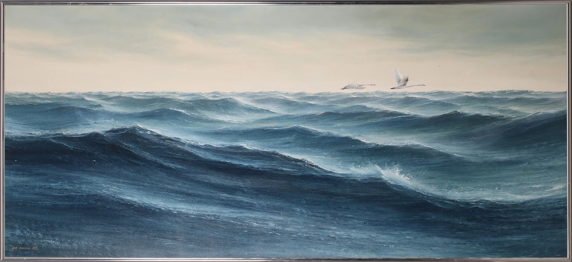 ARNE ANDERSSON. Havsmotiv med svanar, olja på duk, signerad och daterad 1992. — Paintings — Stadsauktion Sundsvall