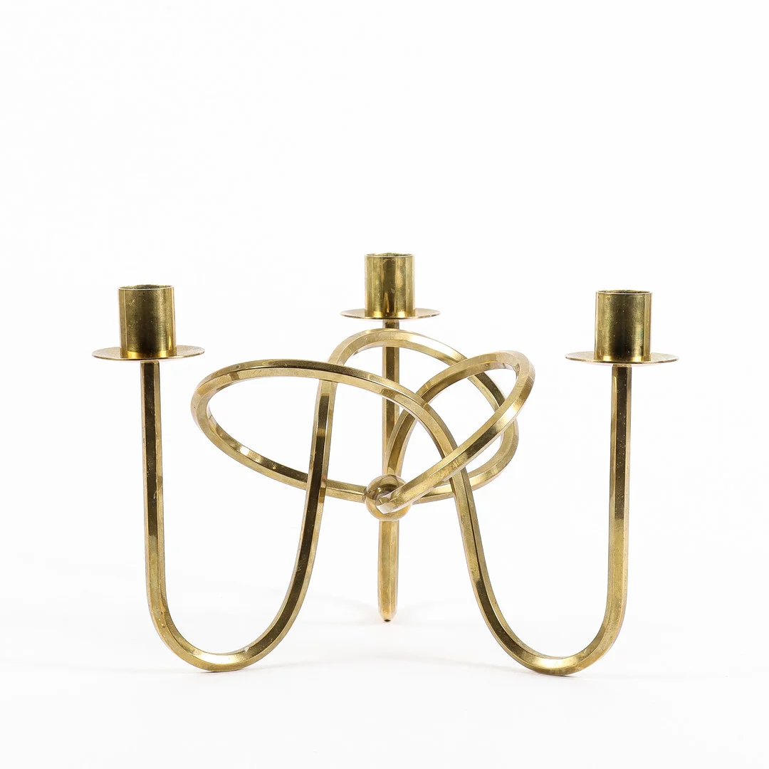 JOSEF FRANK. Kandelaber "Vänskapsknuten", Firma Svenskt Tenn. — Candlesticks — Karlstad Hammarö Auktionsverk