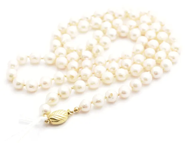 Pärlcollier med guldlås 18K 71,5cm