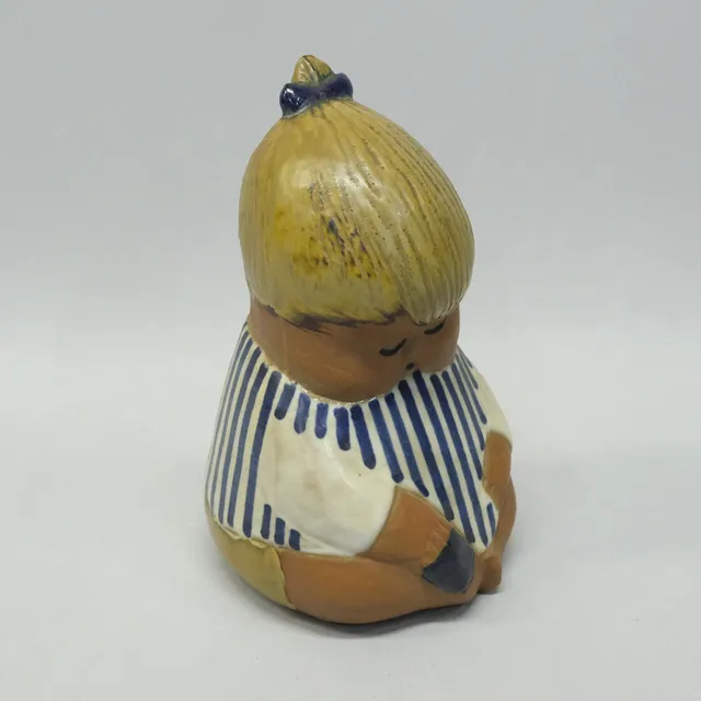 LISA LARSON. FIGUR, "JOHANNA", GUSTAVSBERG.