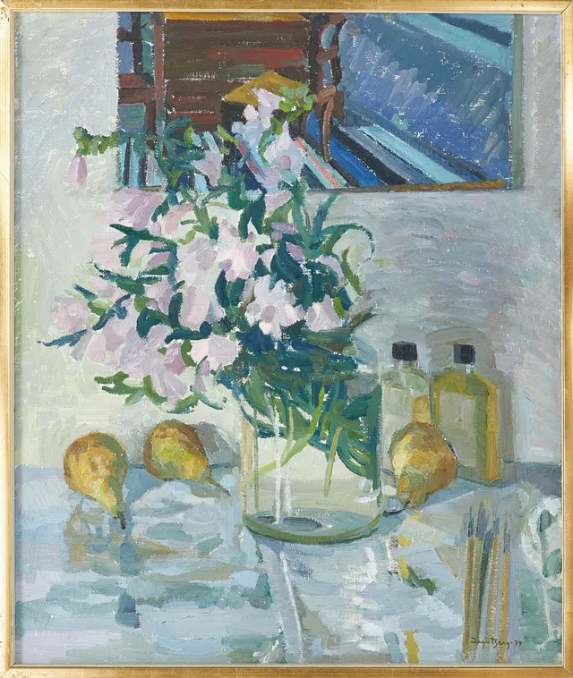 INGA BERG (1912-1995). "Uppställning med malvor", signerad samt daterad 79, olja på duk.